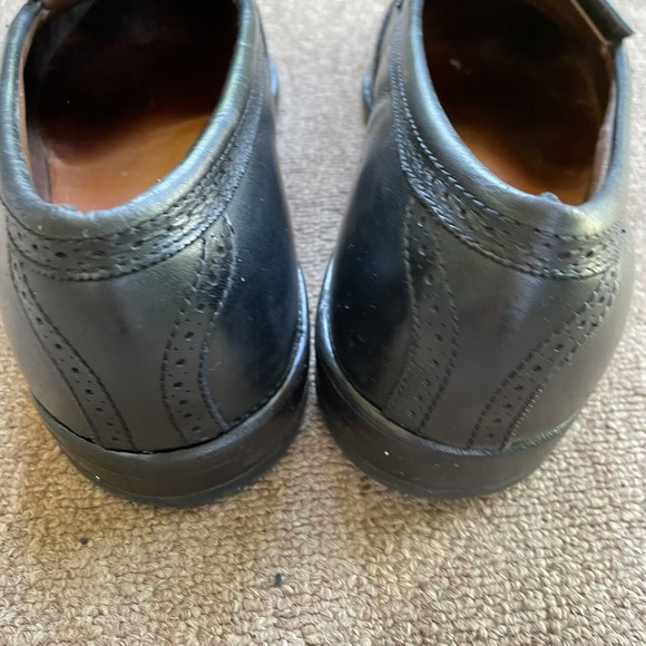 Allen Edmonds Black 9.5 Bridgeton Loafer Black Leather Dress Shoes Tassel